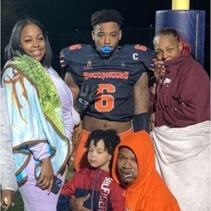 Meet your Posher, Bobby